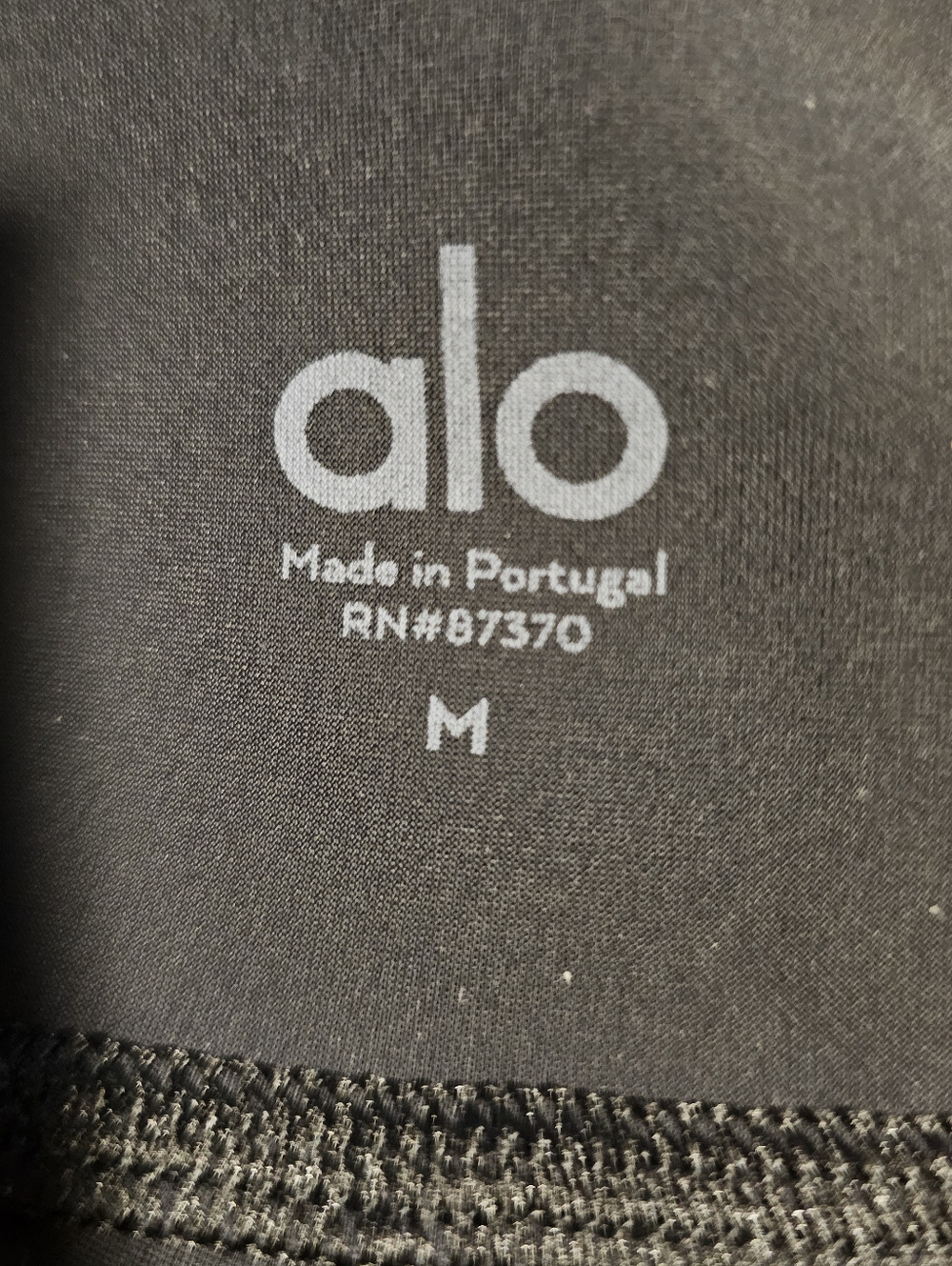 Black High-Waist Alo Yoga Warrior Extreme Ripped Leggings - Picture 3 of 4